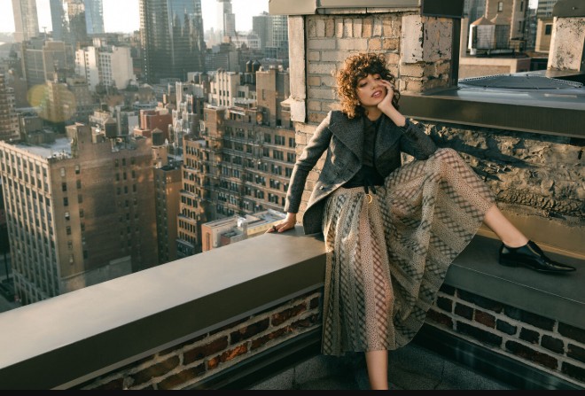 Lara Jade Education – Lightroom Presets – Fashion Film Set