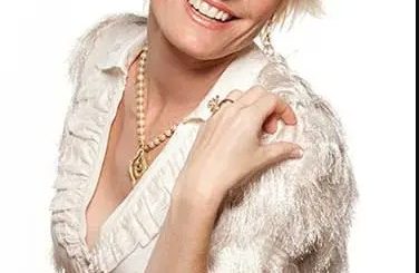 Rikka Zimmerman – Money Mastery Course